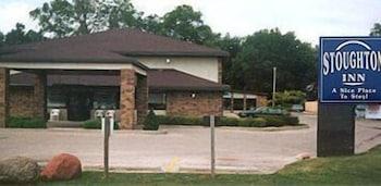 Days Inn By Wyndham Stoughton Wi. Exterior foto